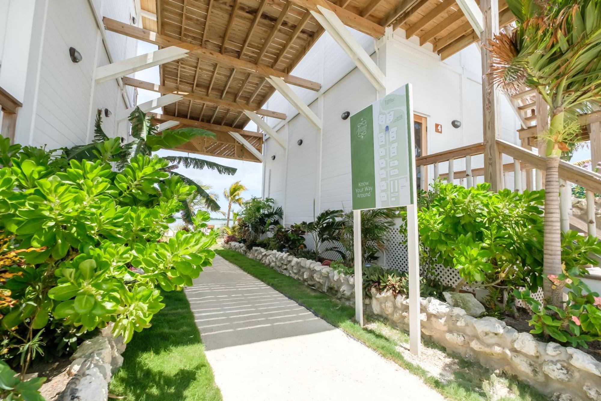 Aruna Resort & Villas San Pedro  Kültér fotó